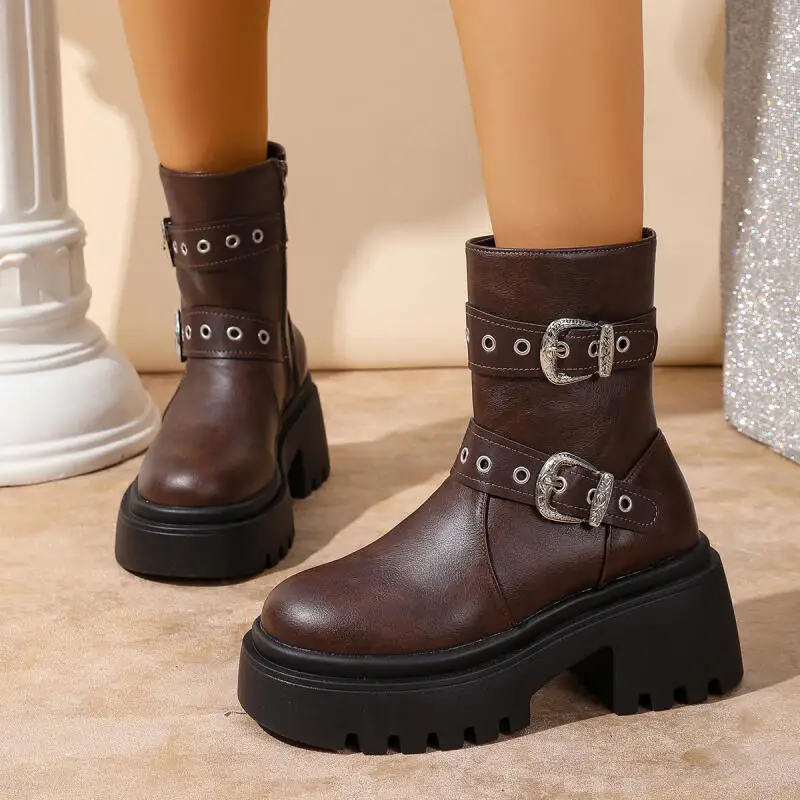 

Женские ботильоны на массивной платформе в стиле панк с металлической пряжкой и ремнем, зима 2025, новые короткие ботинки в стиле рок, женская дизайнерская обувь Y2K