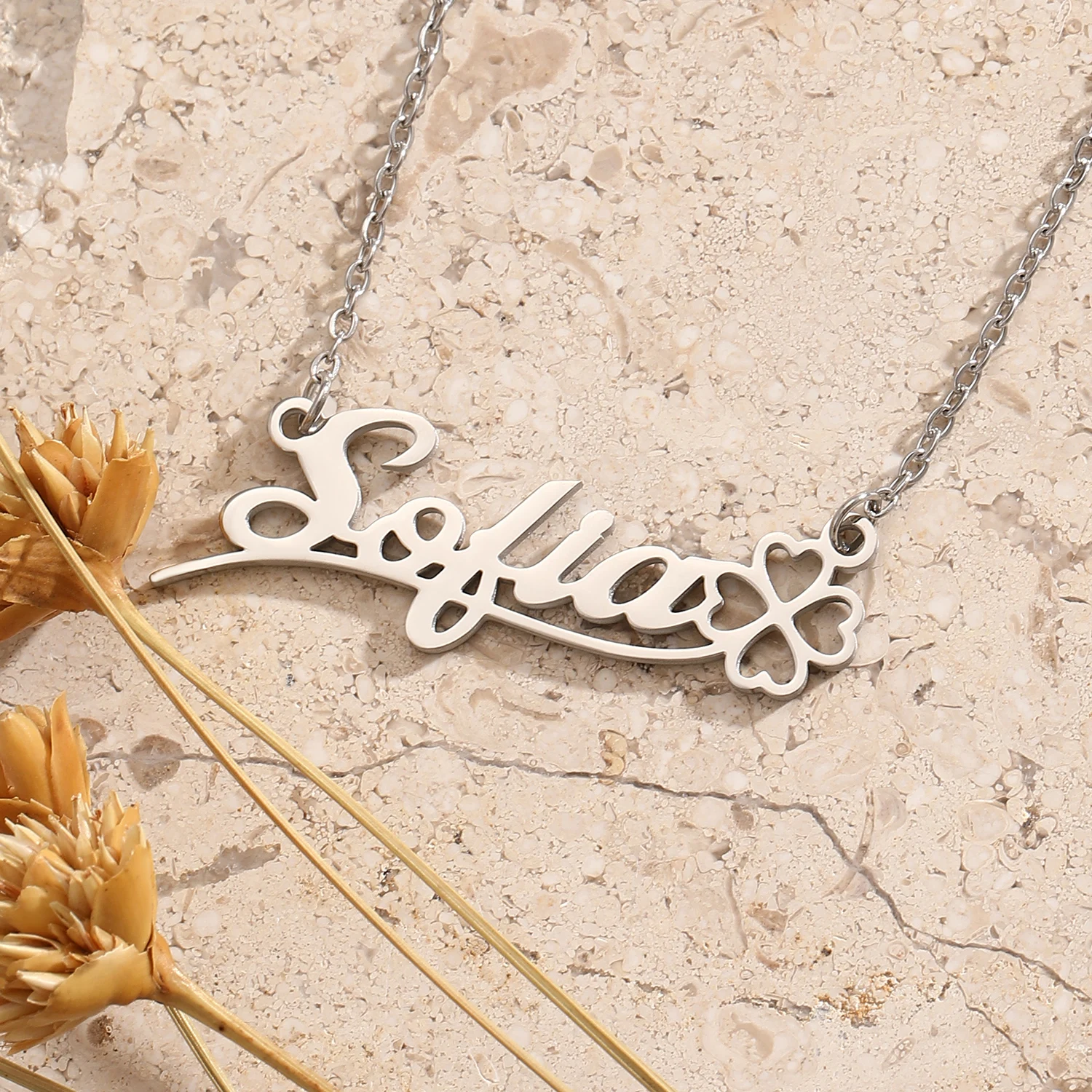 1 collar personalizado con nombre de trébol de acero inoxidable, colgante de letra personalizado, joyería de estilo bohemio Vintage, regalos ideales para mujer