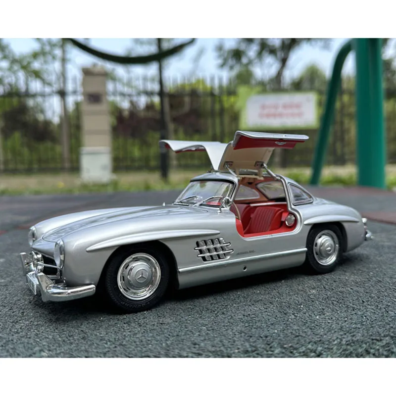 Schuco Diecast 1:18 Scale 300SL W198 Alloy Car Model Gift Collection Souvenir Display Ornaments Vehicle Toy