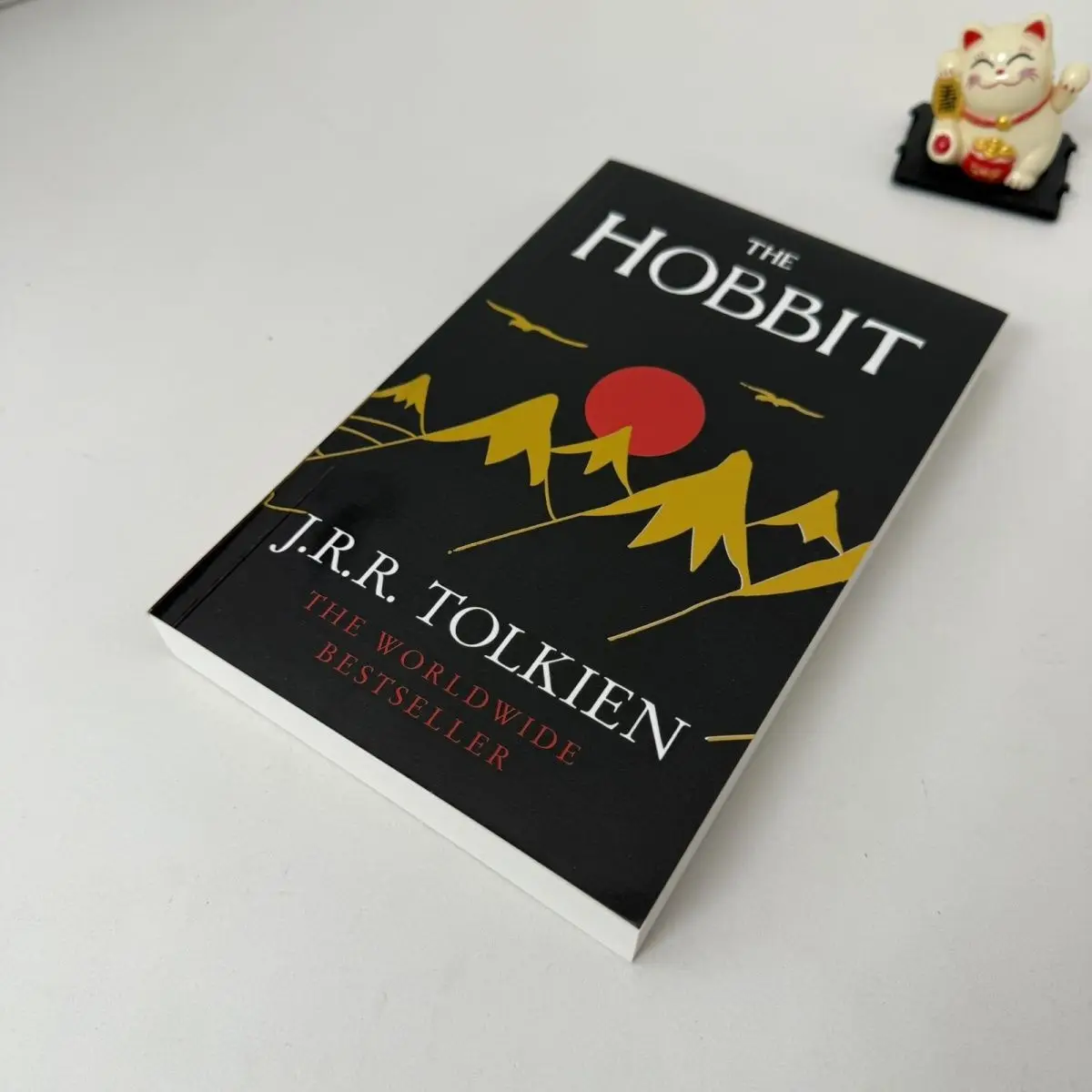 

Хоббит Толкин Толкин Современные фэнтезийные романы Фэнтези литература Традиционные тематические романы Libros Livros