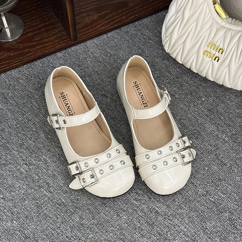 2026Spring New Arrival Luxury Metallic Designer Fashion Round Toe Low-Top Flat Shoes Comfortable Outdoor Low-Top Women's Loafers