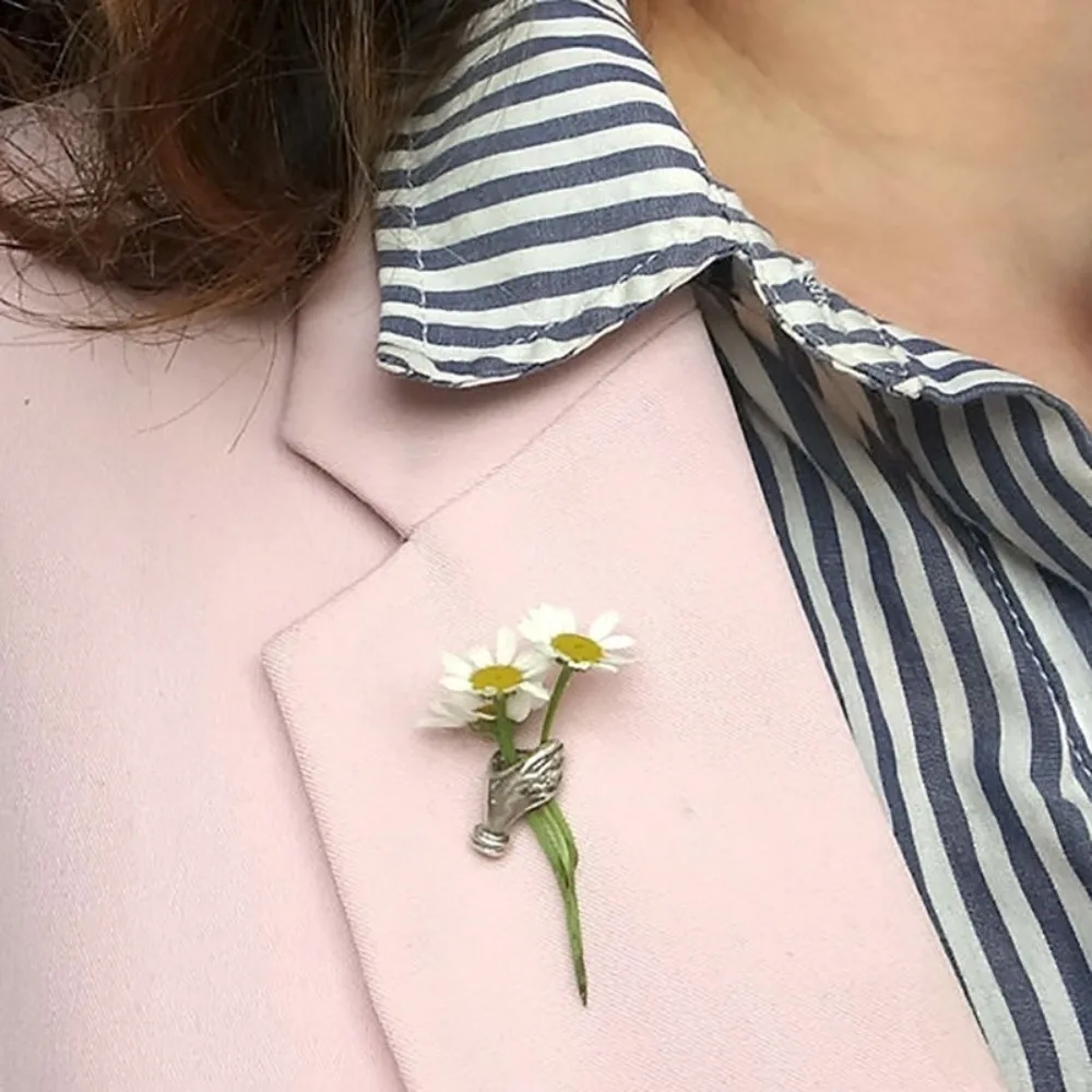 Fashion Alloy Hand-Held Flower Brooch Hand-Held Design Elegant Bouquet Pin Creative DIY Flower Pin DIY Craft