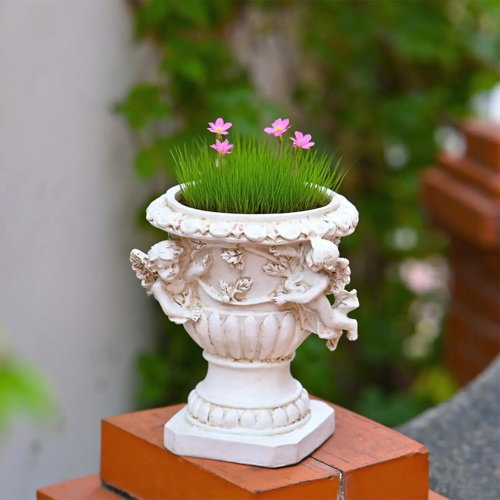 

Angel Planter Pot Flower Pot Decor Resin Lovely Container with Drainage Hole for Indoor Outdoor Garden Balcony Home Porch Cactus
