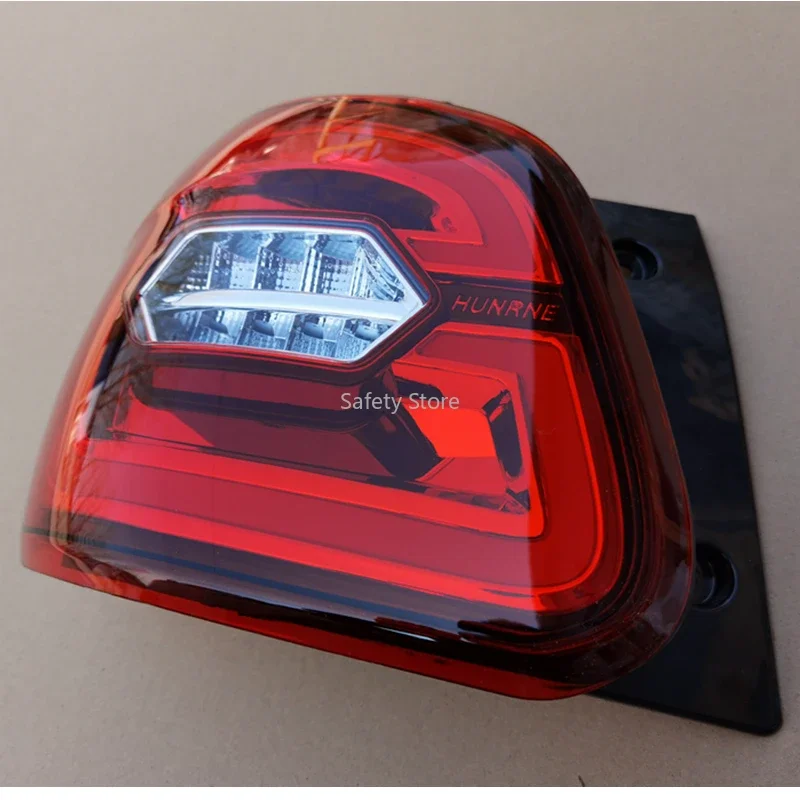 Suitable for Hongri S1PRO four-wheel electric vehicle brake lights, reverse turn combination lights, Hongri S10 rear taillights