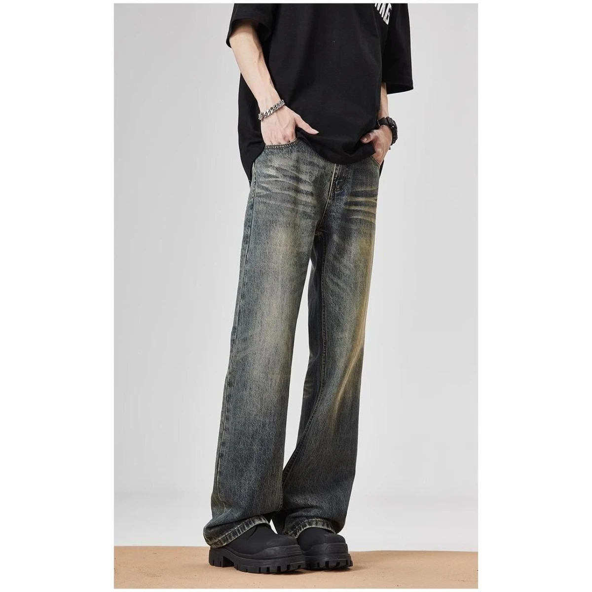 

Retro American High Street Vibe Worn-look Loose Straight Leg Jeans Versatile Cotton Polyester Blend mid Waist Jeans