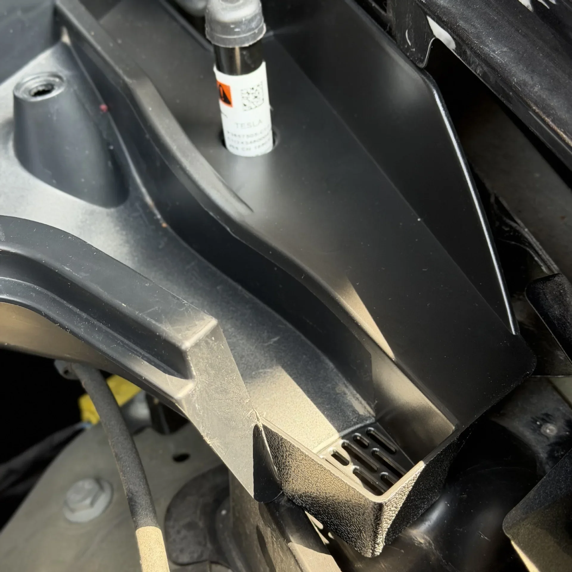 Für Tesla Model Y YL Juniper LAUNCH 2025 2026: Frontkofferraum-Anti-Verstopfungsabdeckung, Wasserkanal-Blattfilter, Frunk-Schmutzfilter, Schutz-Zubehör – Detail 3