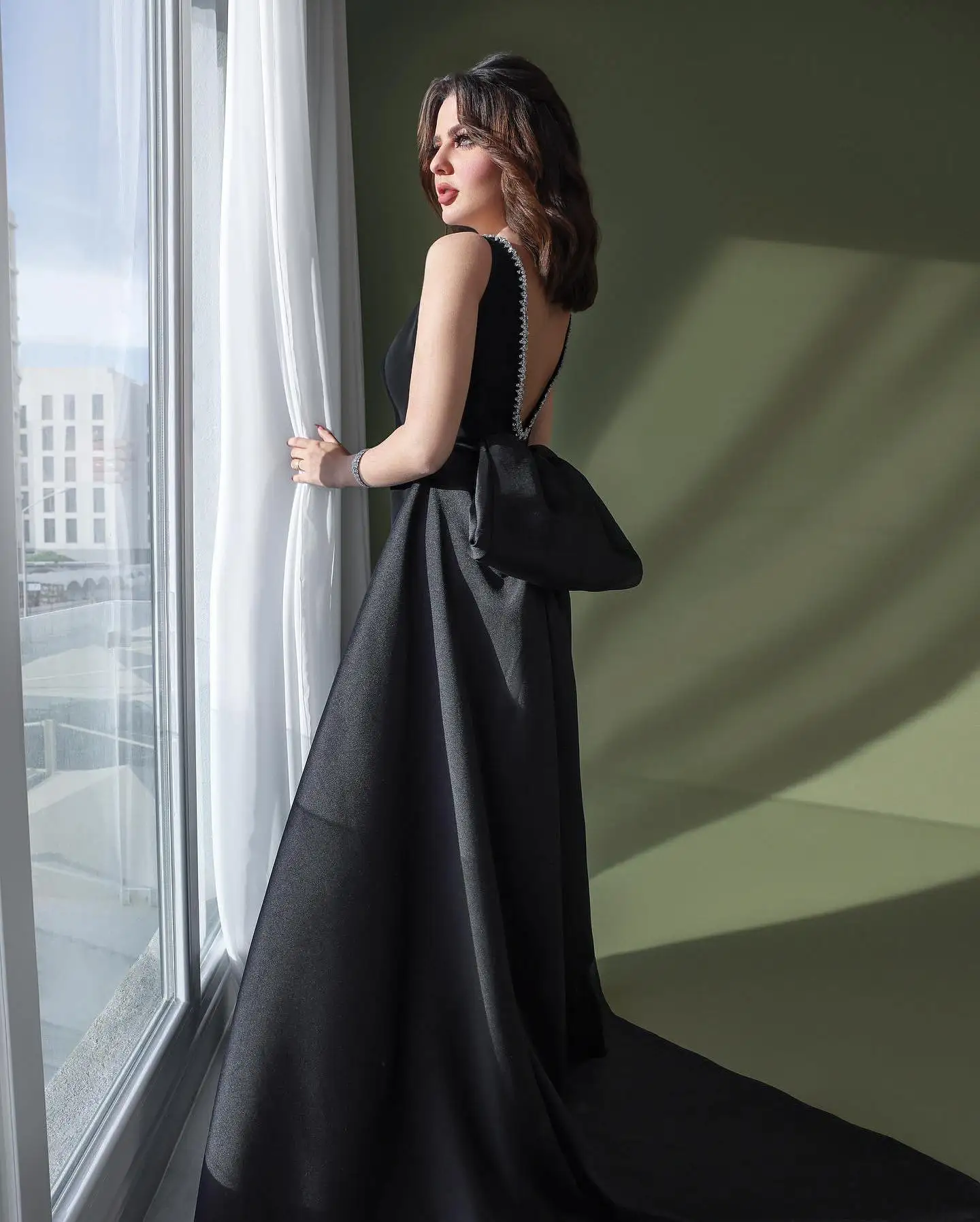 AsaNagi Saudi Elegant Black Prom Gown Women\'s Backless Beaded customized Evening Dress Floor Length Special Occasion Dresses