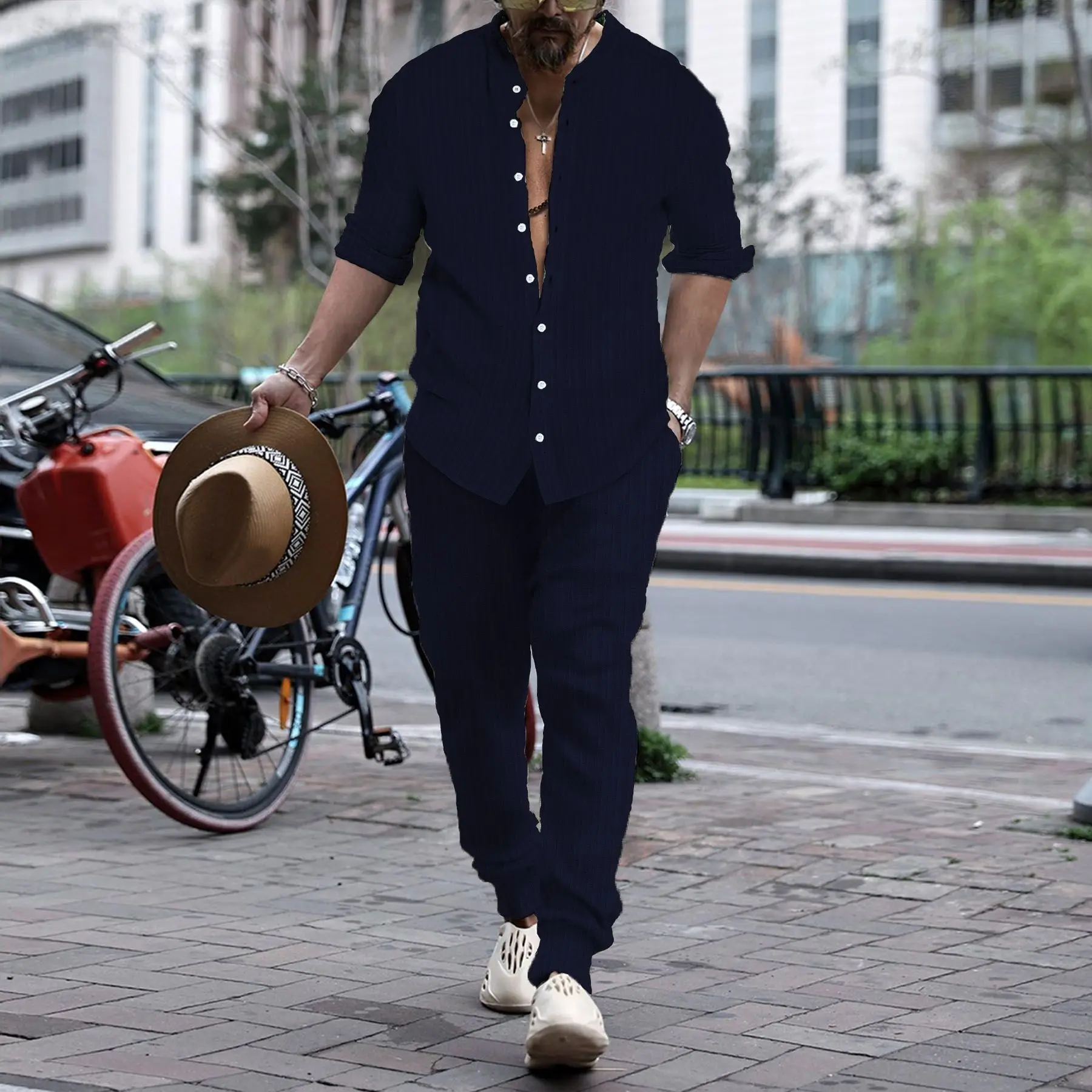 Рубашка и брюки с длинным рукавом для мужчин