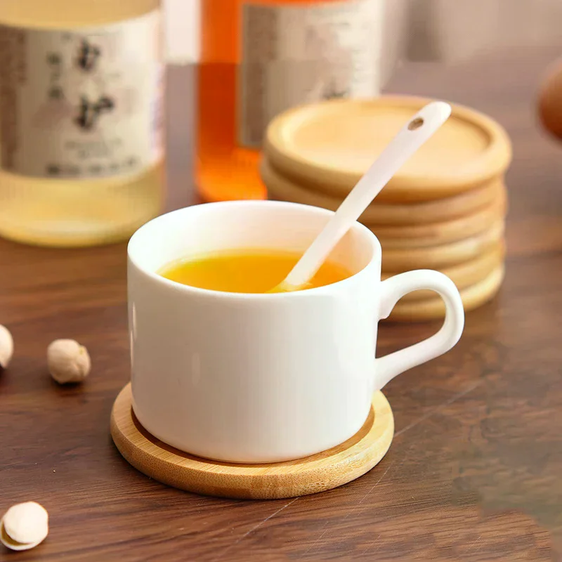 Round Walnut Wood Coaster Durable Stand Mug Tea Coffee Cup Pad Heat Resistant Beech Wood Coaster Table Tableware Decor
