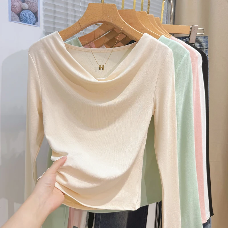 

Korean Style Simple Base Layer Casual Tops 2025 Sexy Long Sleeve Low Necked T-Shirt Women Autumn Winter Shoulder Bared Slim Tees