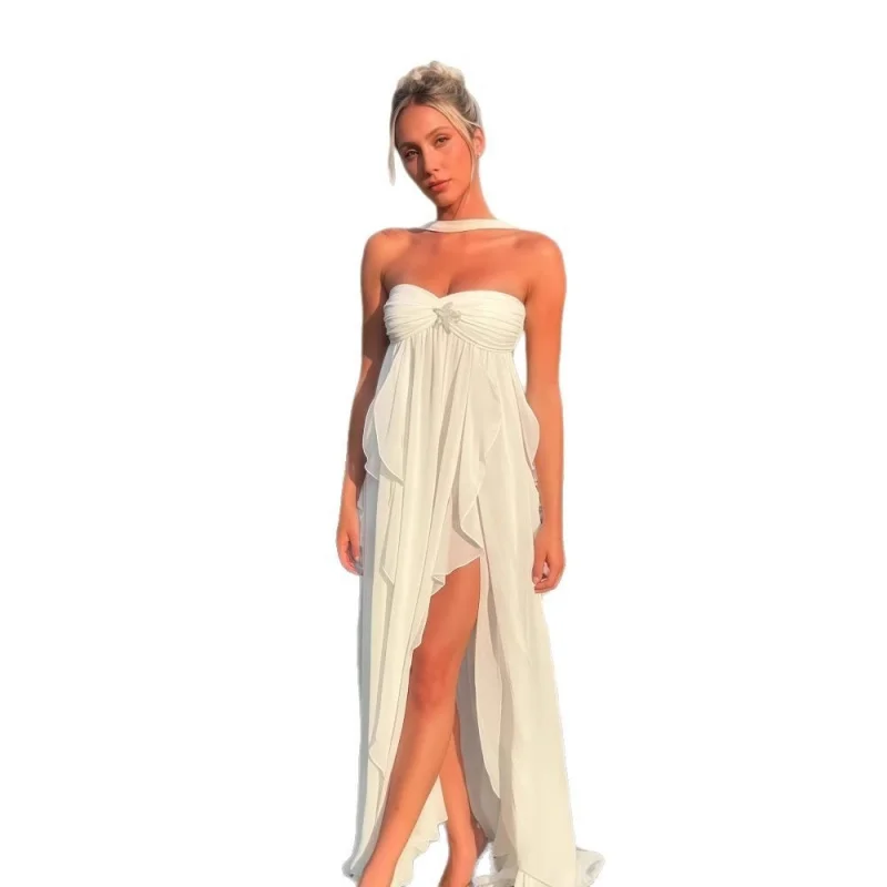 Elegante Abito da Sera in Chiffon con Scollo all'Americana Stile Francese, Top a Tubino Sexy, Balze Irregolari, Spacco e Schiena Scoperta, Vestito da Sposa Bianco