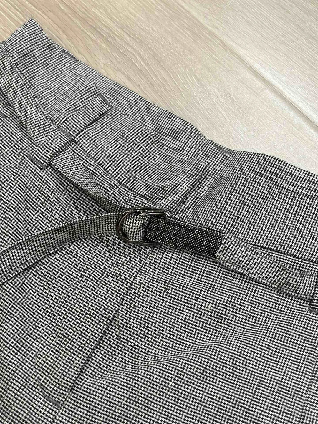 Wool linen exquisitely crafted casual business pant suit