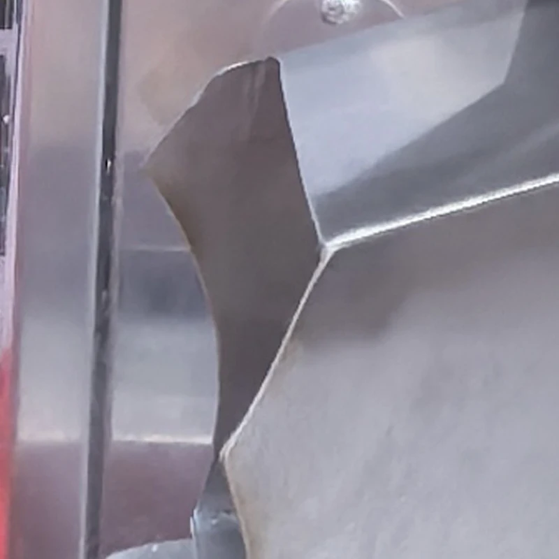 

Автоматический льдогенератор для кафе и магазинов молочного чая, электрический коммерческий вертикальный аппарат для производства квадратного льда