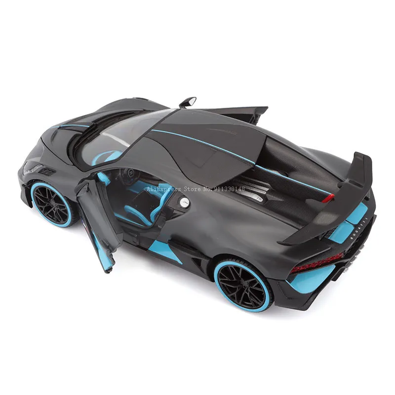 Maisto 1:24 Bugatti Bugatti DIVO car model die-casting static precision model collection gift toy tide play