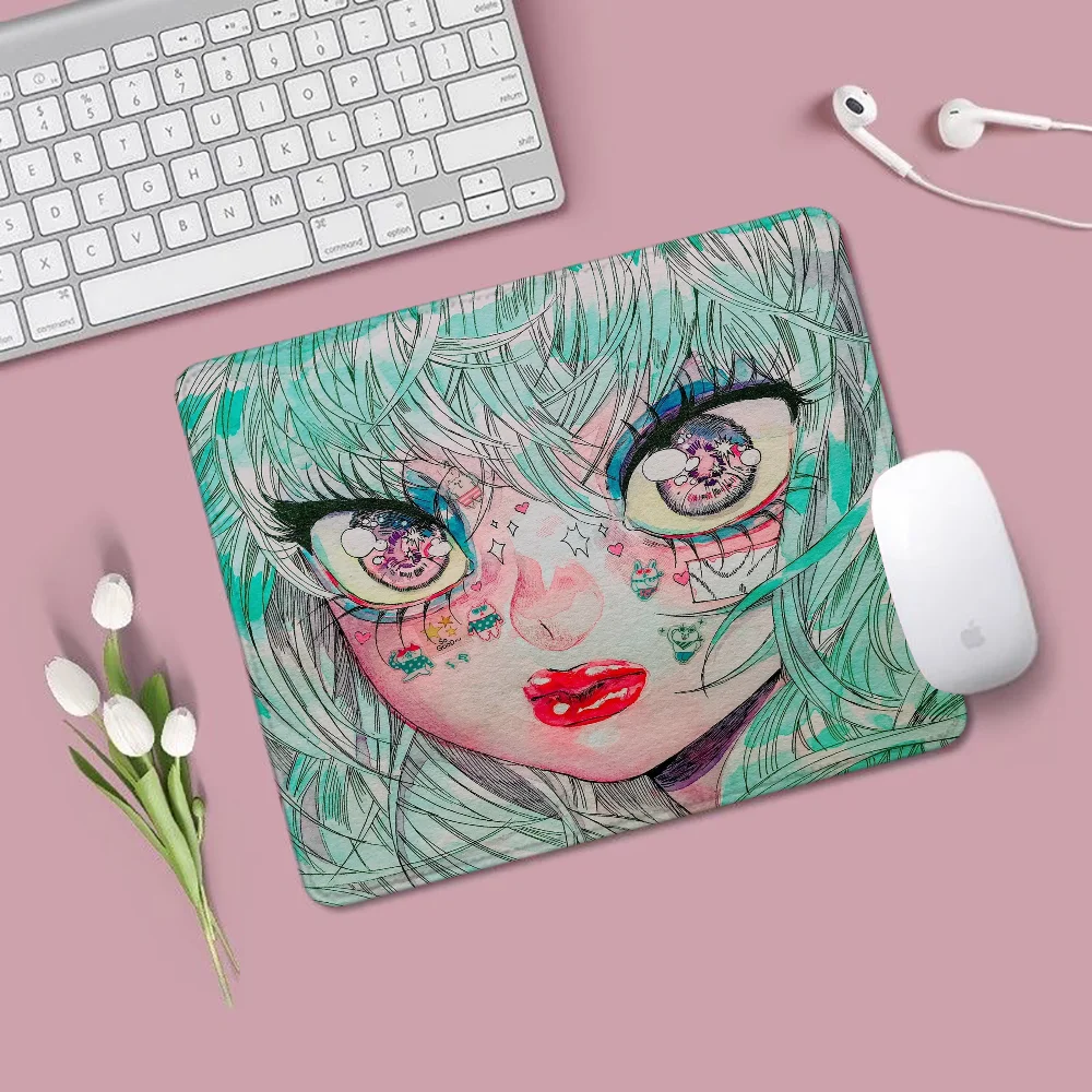 Small Mouse Pad Anime Eunpyon Art Desk Mat Mousepad Gaming Accessories Office Rug Offices Mats Gamer Gadgets Computer Mause Cute