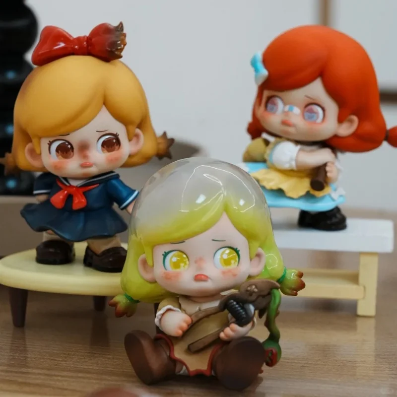 Kokosa K.O genuina. Caja ciega de la serie para niñas, figura Kawaii para decoración de niñas, colección de adornos, modelo, juguete de moda, regalo para niñas y niños