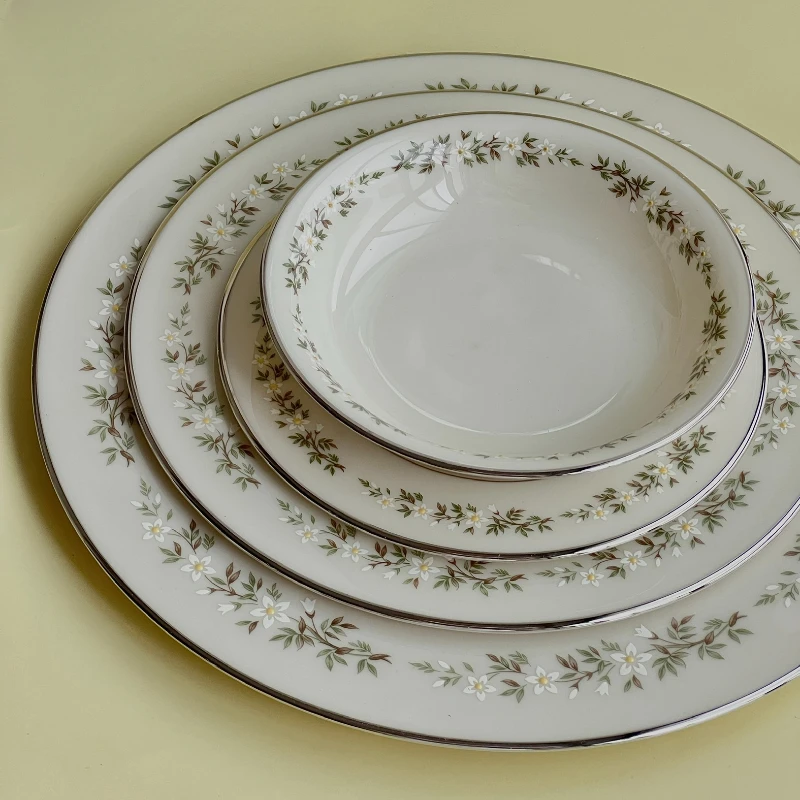 Rare daisy dessert plate, dinner plate, coffee cup, bowl