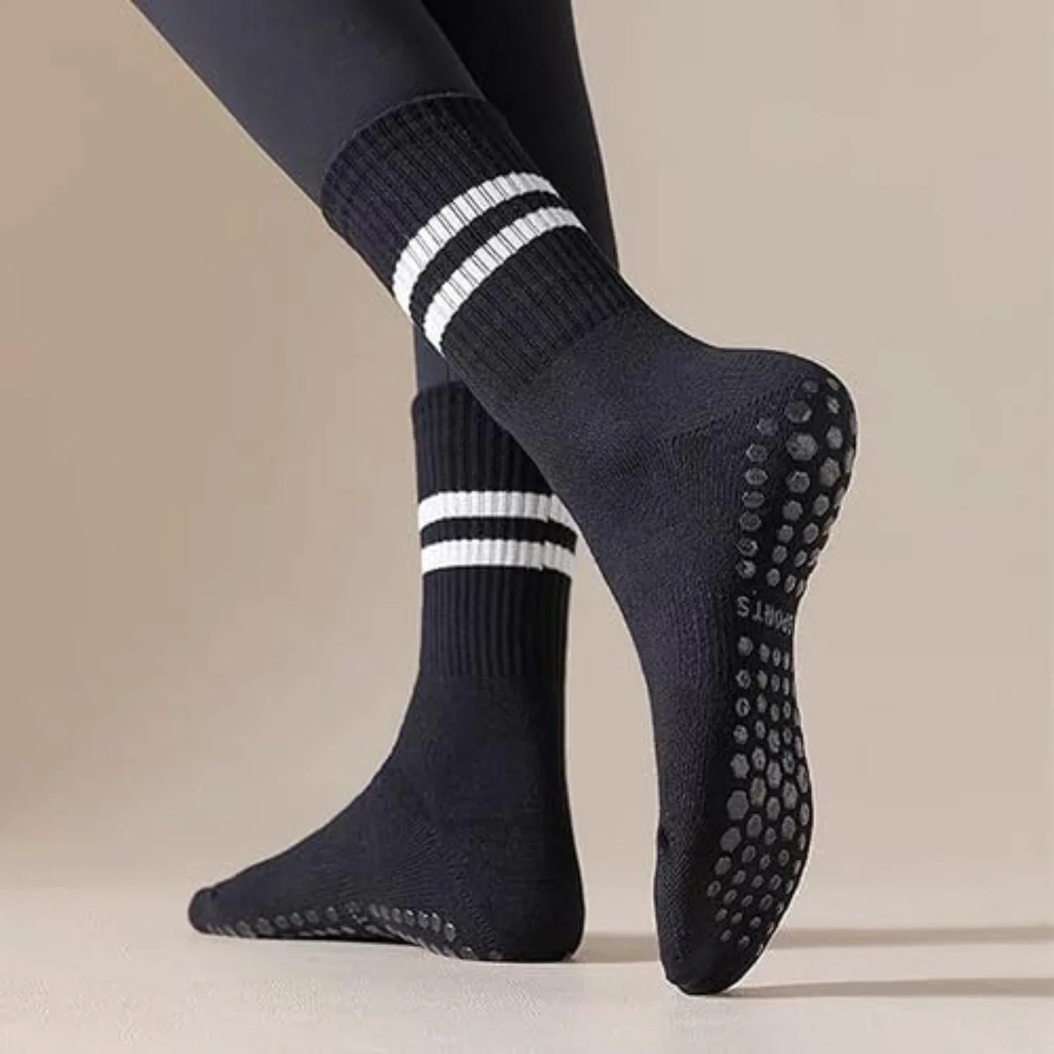 مجموعة عالية الجودة وأنيقة ومريحة مكونة من 3 جوارب بيلاتيس نسائية غير قابلة للانزلاق مع مقابض - مثالية لصالة الألعاب الرياضية والبار واليوجا والبي #3