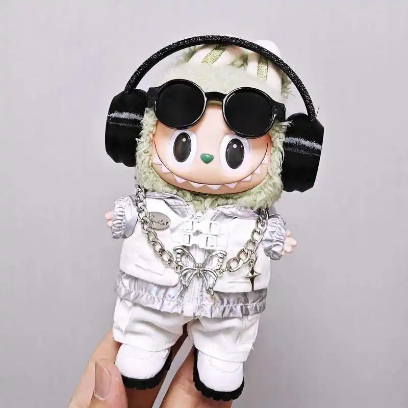 

17cm Labubu Clothes Silver Fake Two-Piece Windbreaker Shoes Set Cool Vinyl Face Doll Diy Clothes Decoration Accessories Gift