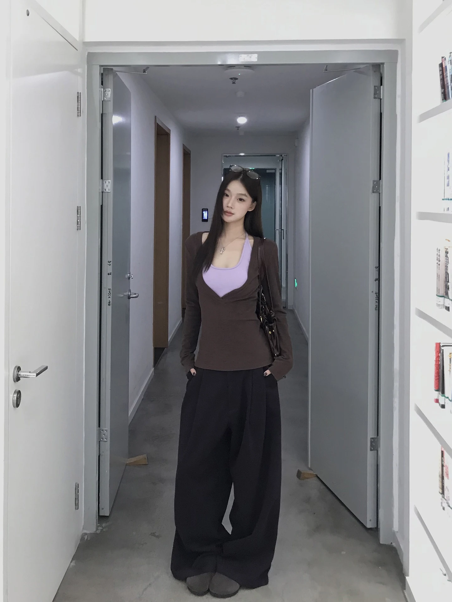 Calças Largas Casuais Roxas Únicas Moda Fena 2025 Novas Calças de Inverno de Cintura Baixa Tubo Reto em Fibra de Poliéster