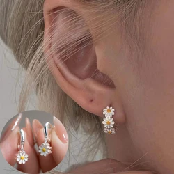 New Korean Daisy Flower Hoop Earrings For Women Fashion Simple Sunflower Cuff Earring Girl Party Engagement Wedding Jewelry