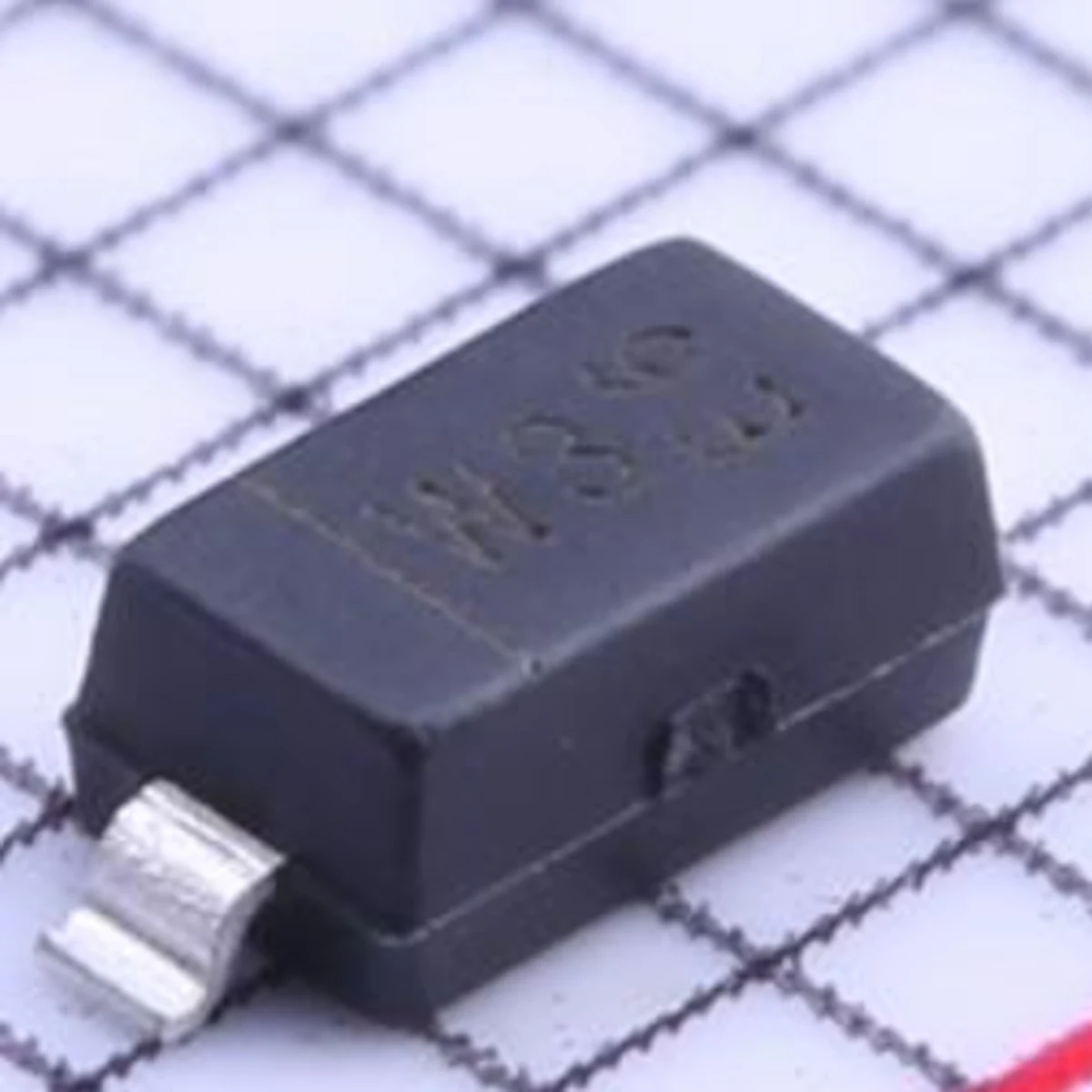 20 SZT. Oznaczenie W3 NOWA Oryginalna Dioda Zenera W3 Samodzielna 3.3V 3.1V~3.5V 5uA@1V 95Ω Ohm SOD-123 SOD123 BZT52C3V3-7-F BZT52C 3V3