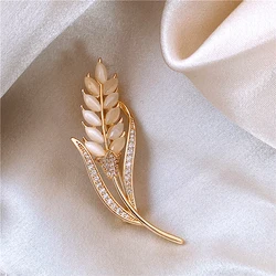 Exquisite Opal Wheat Ear Rhinestone Brooches for Women Crystal Cat’s Eye Stone Pins Suit Clothes Luxury Jewelry Accessories