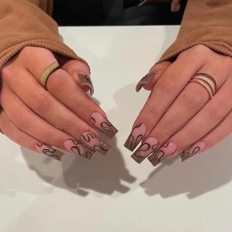 24 pçs marrom mancha imprensa em unhas retro caixão de comprimento médio destacável arte do prego com cola geléia dicas de unhas falsas francesas para mulher