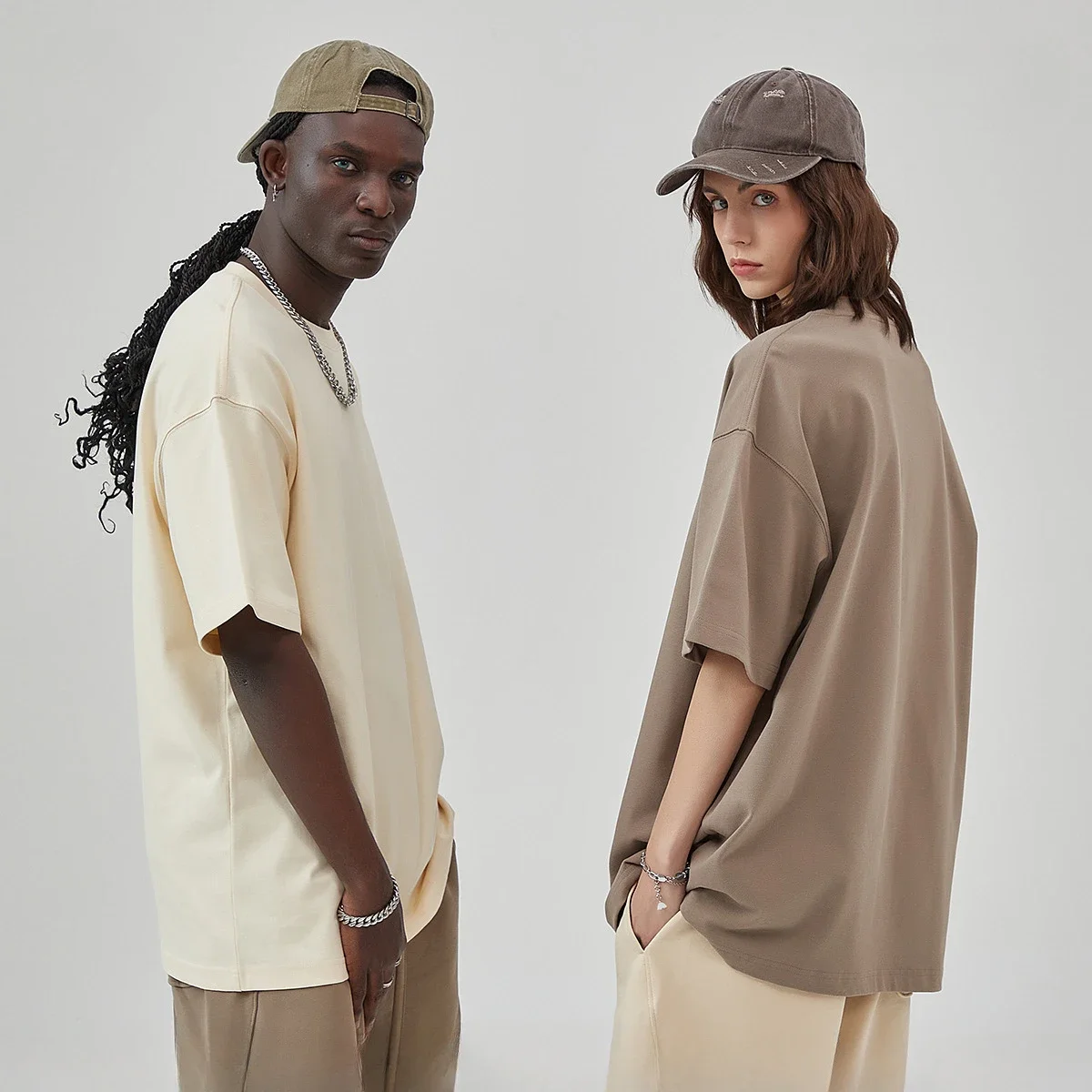 Custom LOGO men's and women's clothing 305G spring and summer casual loose 100% cotton short-sleeved t-shirt couple top