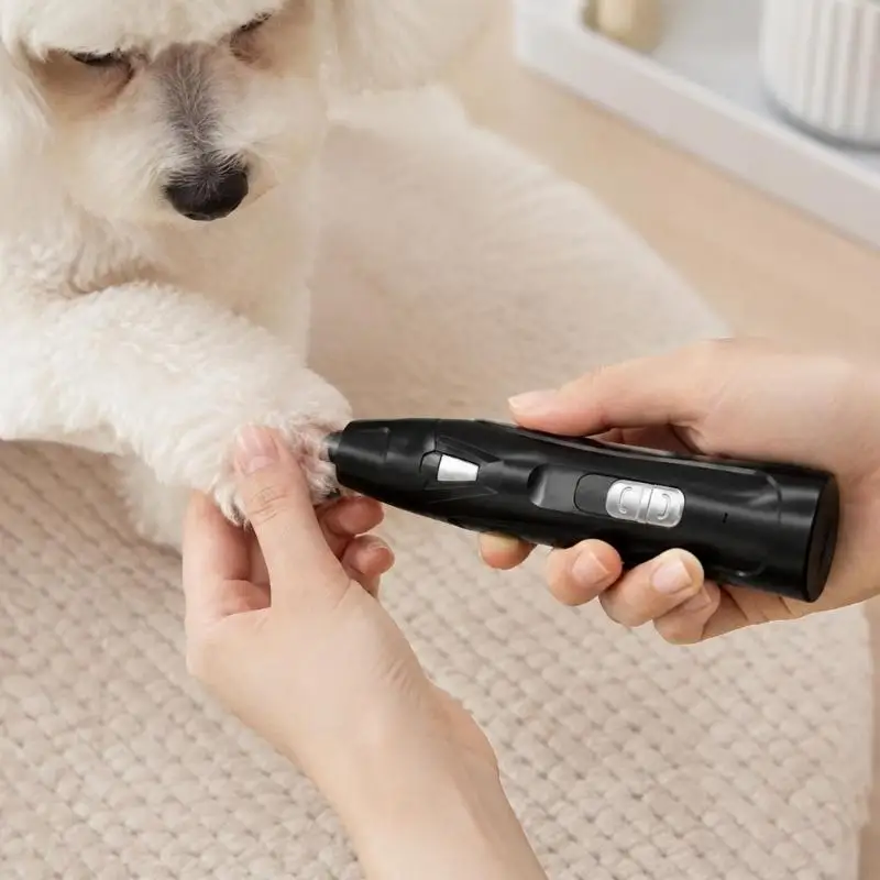 Pet Grooming Tool with LED Work Light and Multiple Head Configurations, Using a Rechargeable Battery for Household Use 37JD