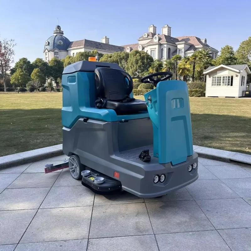 36V Electric Ride-On Floor Scrubber Washer with New Battery Manual Pump Engine Automatic Brush Cleaning Equipment Floor Cleaner