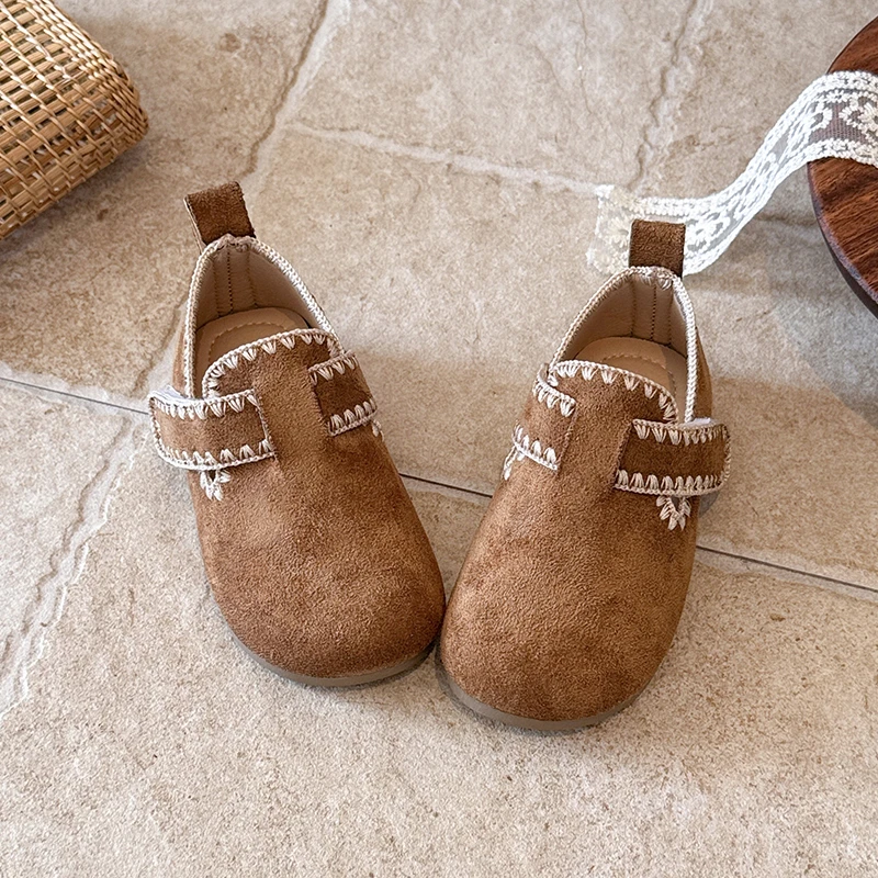 Mumoresip Little Girl Embroidery Mary Jane Shoes Simple Retro Suede Kids Leather Shoes Daily Outdoor Children Causal Flat Shoes
