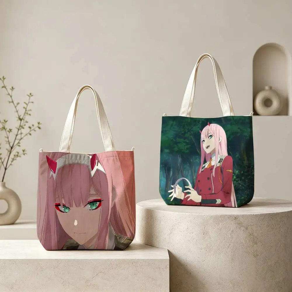 D-DARLING in the FRANXX Tote Bag for Women Reusable Shopping Tote Bag Zippered Shoulder Bags Print