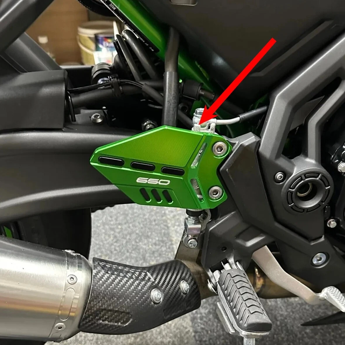 

For KAWASAKI Z650 Z650RS Z 650 RS 2017 2018 2019 2020 2021 2022 2023 2024 2025 Motorcycle Foot Peg Heel Plate Guard Protector