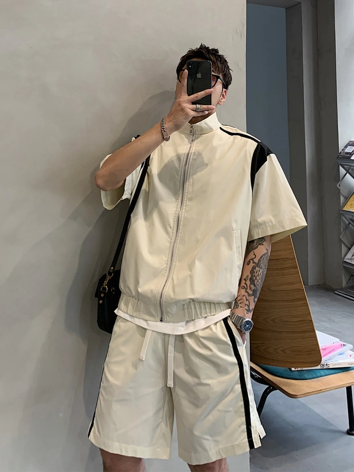 

Summer Design High-End Color Block Stand Collar Men's Fashion Short Sleeve Jacket Sun Protection Clothing Two-Piece Set