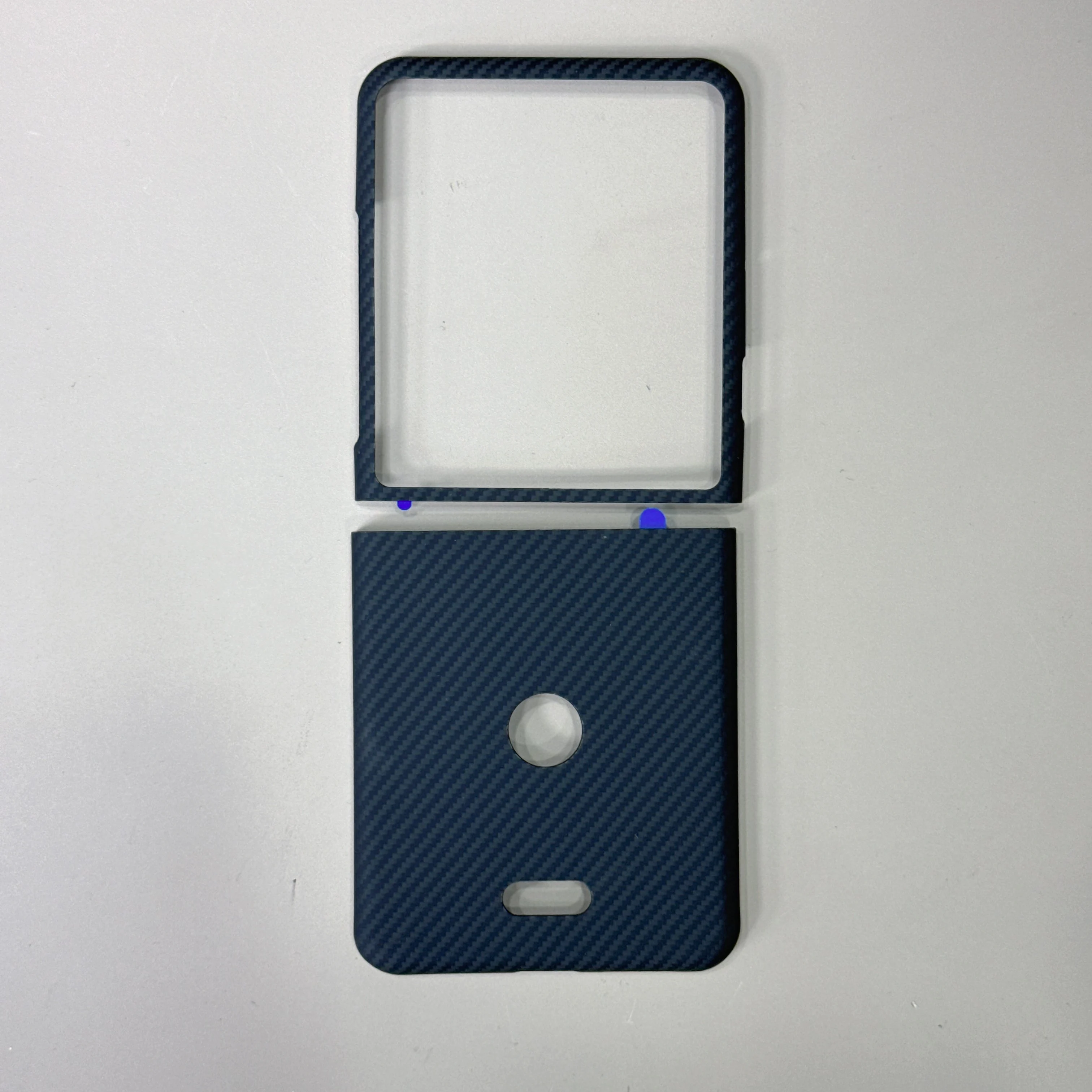 

Case For Moto Razr 60 Ultra Carbon Fiber Case Ultralight Comfortable For Moto Razr 50 Aramid Fiber Phone Cover