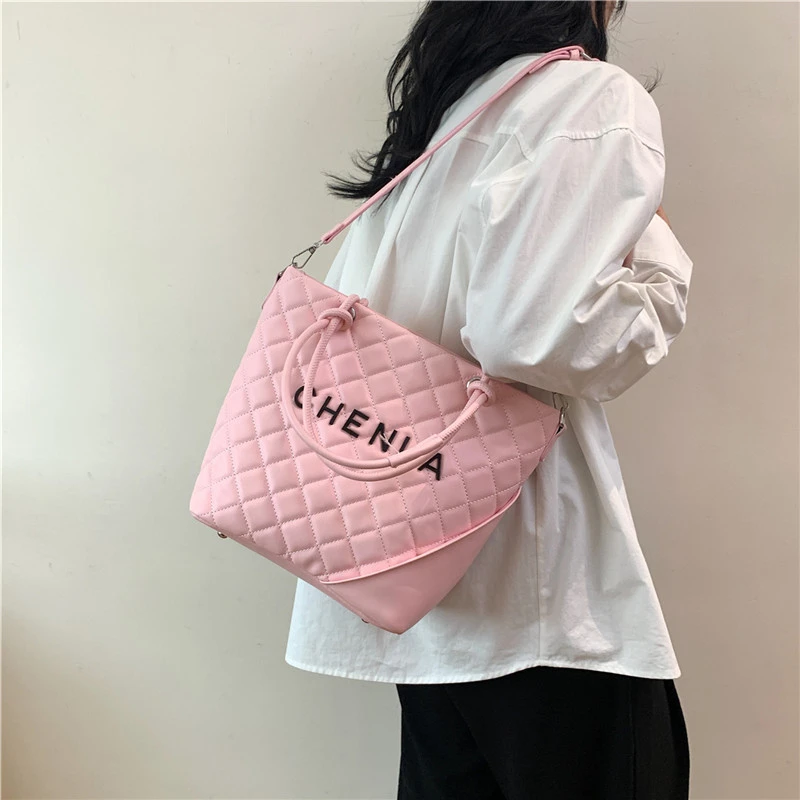 

Social Event Origami Purse Women Multifunctional Shoulder Bag Gathering Ready