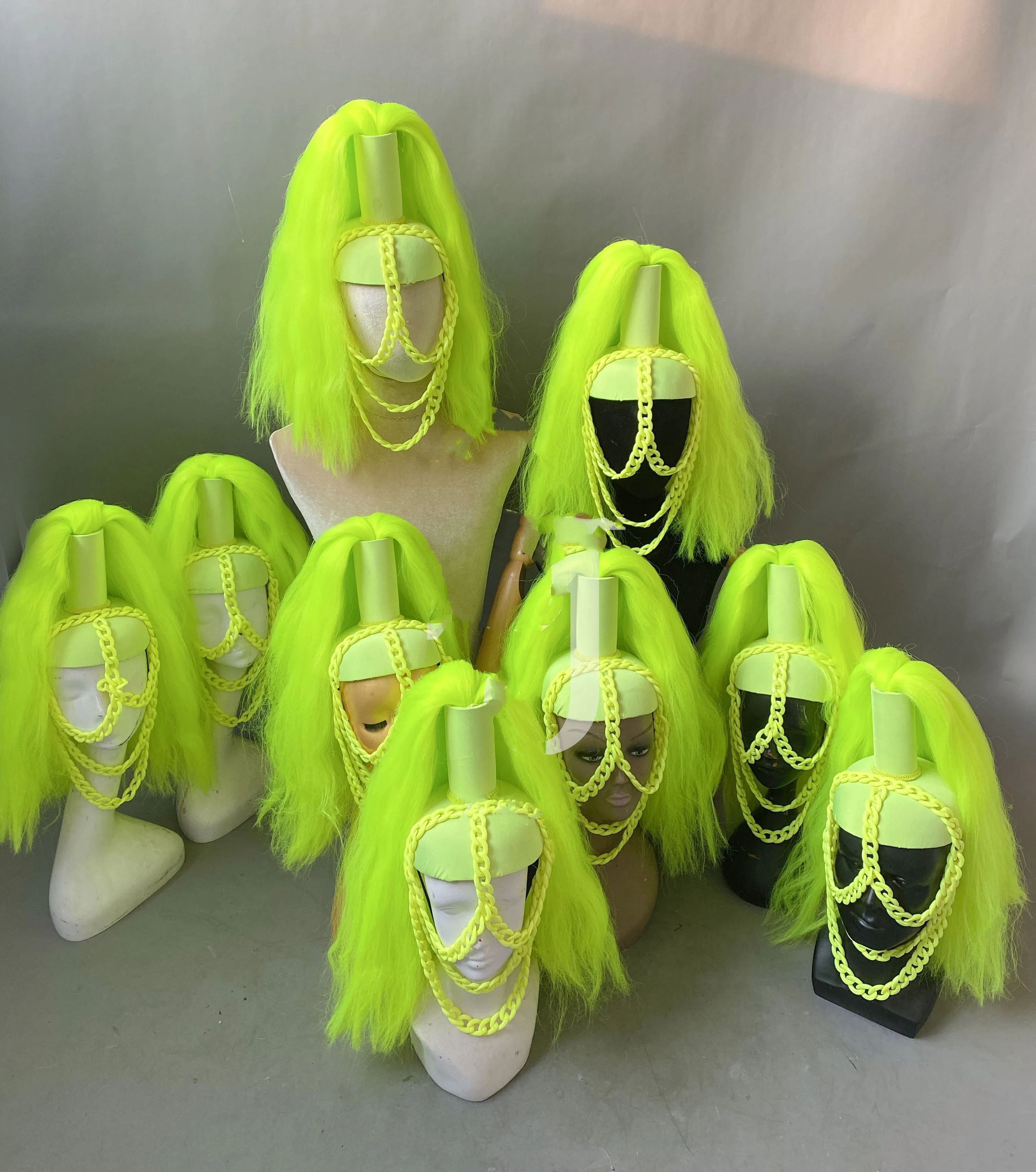 Schoudervleugels Pads Podium Nachtclub Zangeres Dans Kostuum Accessoires Cosplay Anime Carnaval Hoofddeksels Bradde Ketting Hoofddeksels