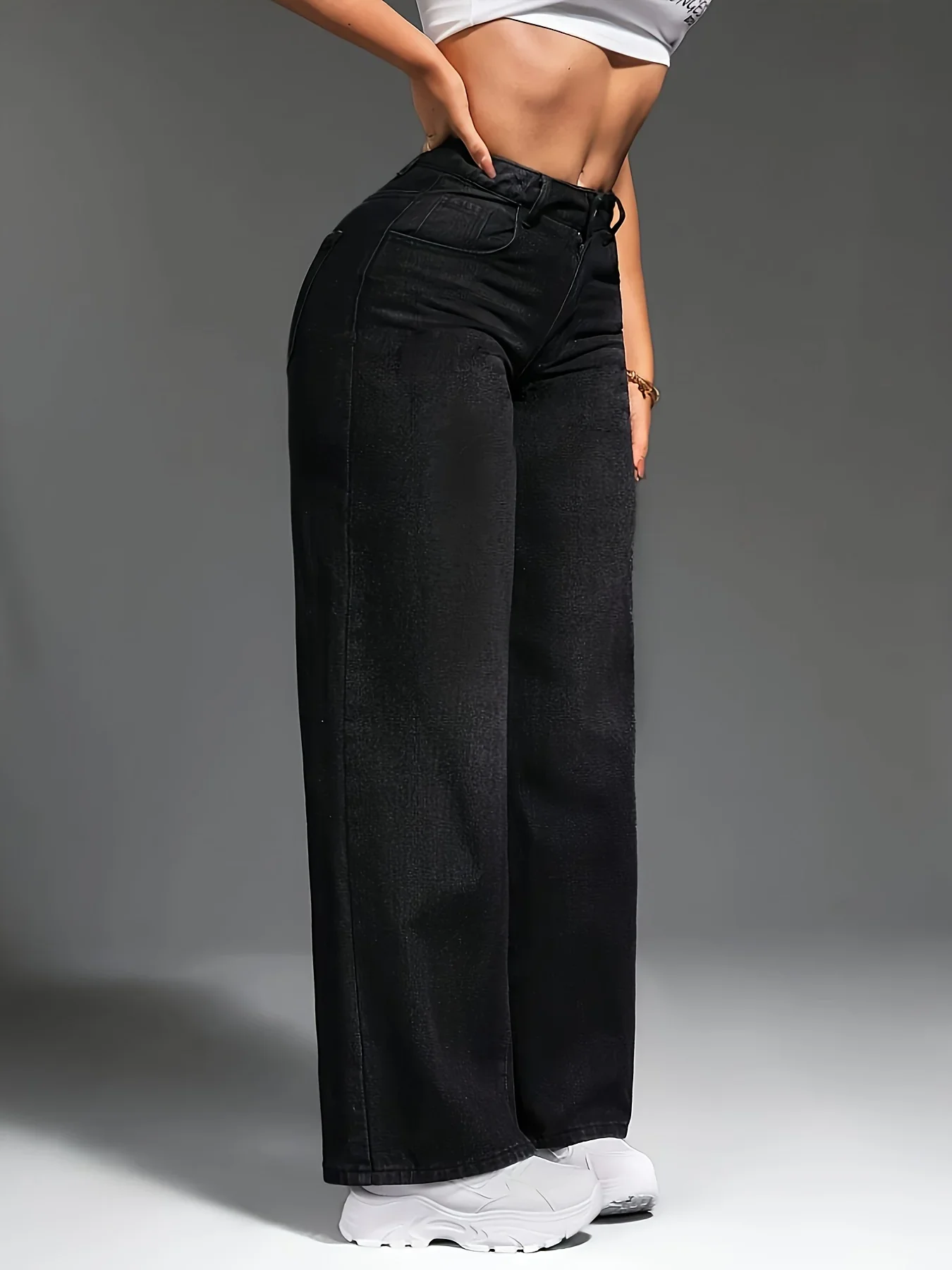 

Moroder Women's Vintage Washed Jeans - Loose Straight Style, Black Women's Stretch Embroidered Denim Trousers