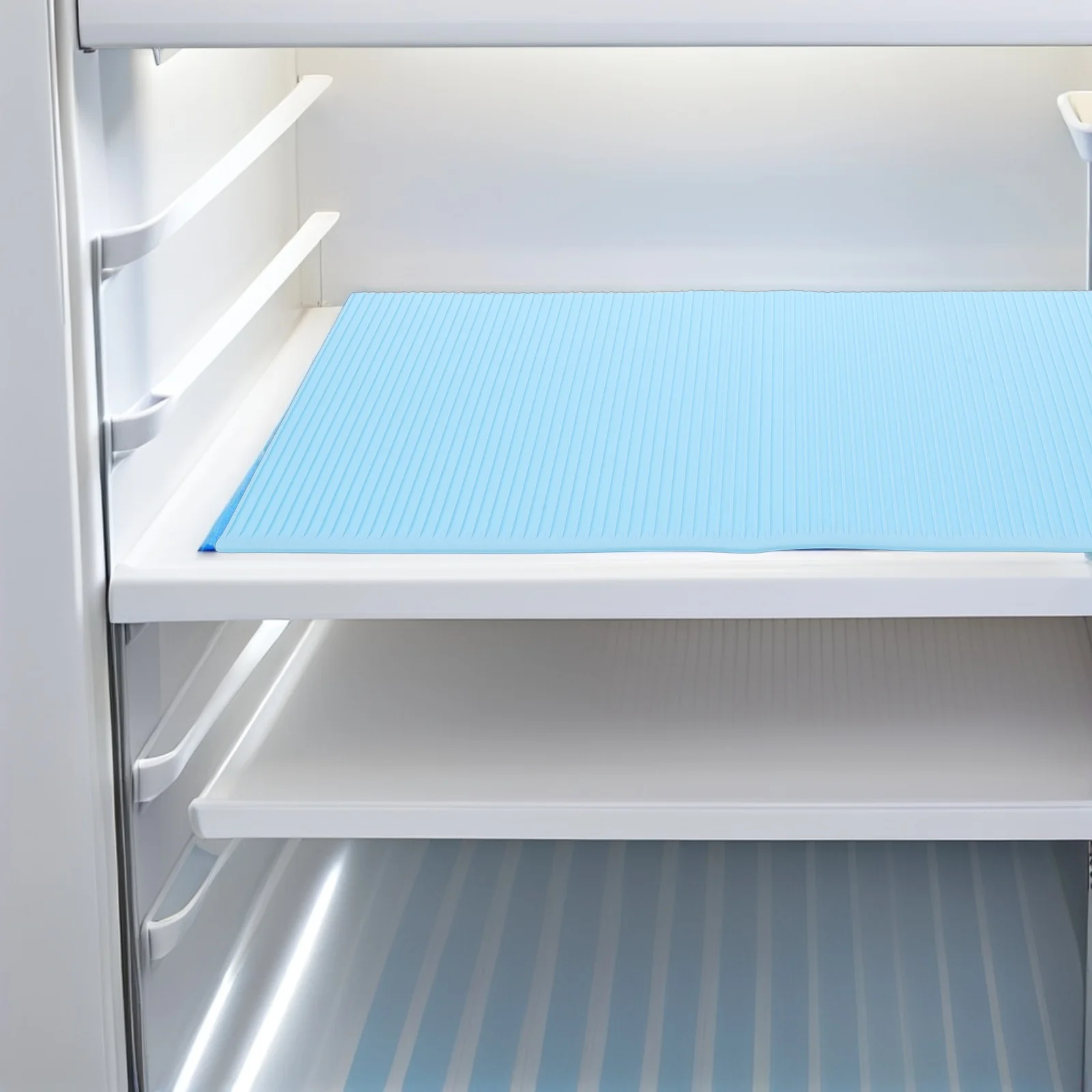 

Refrigerator Lining Silicone Overflow Pad Fridge Mat Sky-blue Silica Gel Drip Catcher