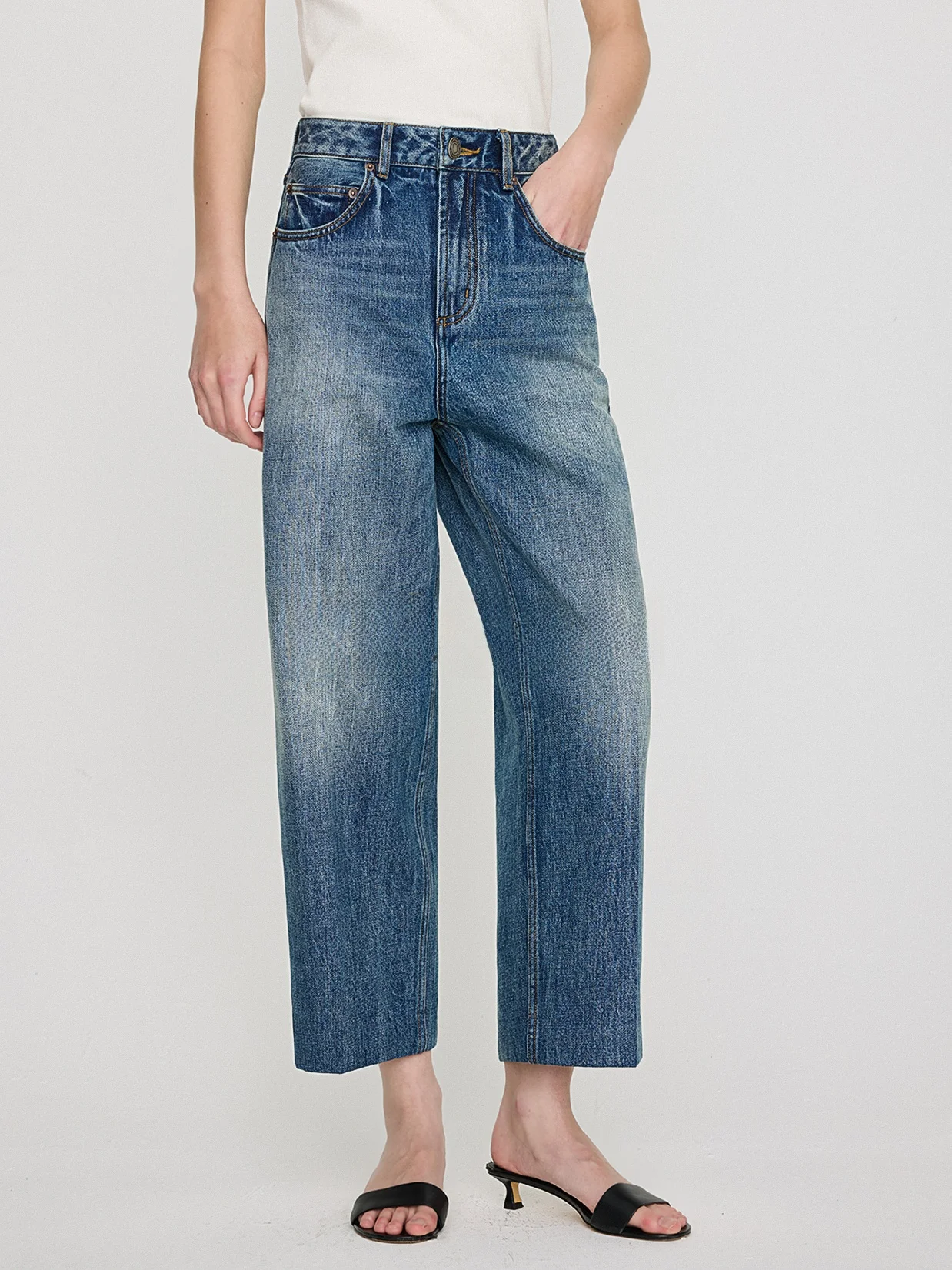 

Modern Slim Fit Nine-Tenths Jeans Gold Label Keigan Women's Cotton Jeans Natural Waist Pocket Zipper Closure All Seasons
