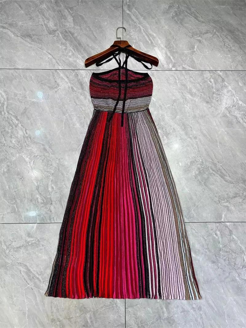 2025 Novo vestido maxi longo feminino listrado com lantejoulas metálicas e gola halter sem mangas