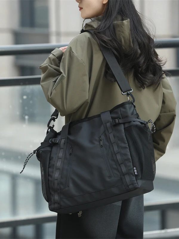 Large Capacity Canvas Tote Bag Women's Shoulder Crossbody Commuter Bag Casual Versatile Korean Style Workwear Trendy Cool Bag