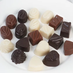 Simulated Mini Food Chocolate Window Dessert Shop Display Shooting Props Fairy House Home DIY Phone Case Decorative Art Supplies