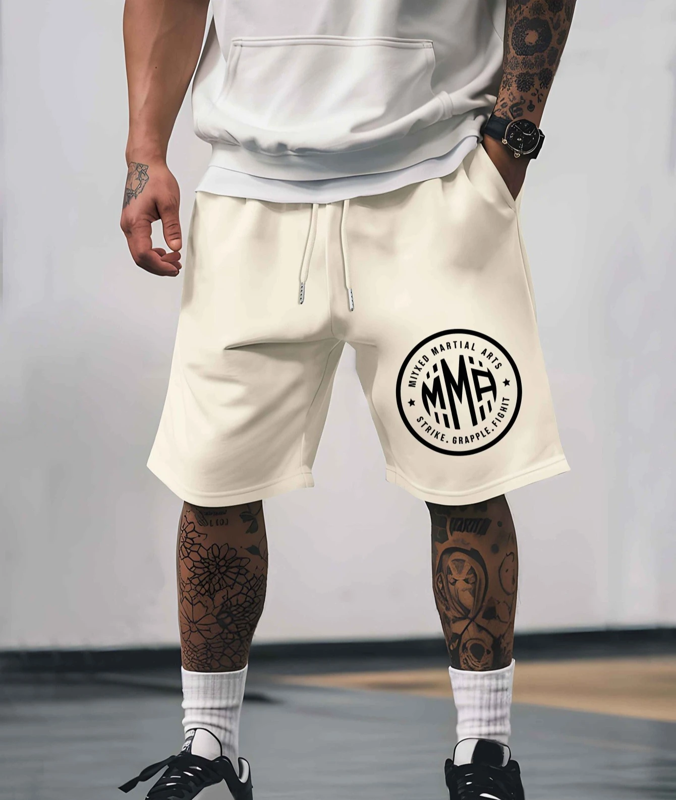 

Мужские летние повседневные шорты с буквенным принтом, свободного кроя, с эластичной талией и шнурком, подходят для активного отдыха и повседневной носки.