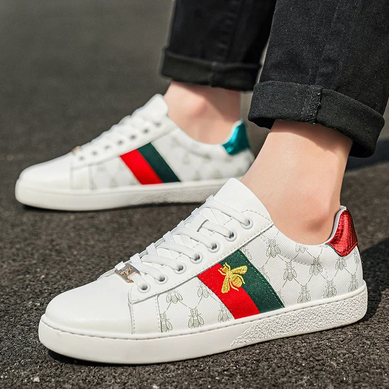 Brand Fashion Embroidered Bee Shoes Man Quality Genuine Leather Men's Skate Shoes Luxury Designer Sneakers zapatos de skateboard