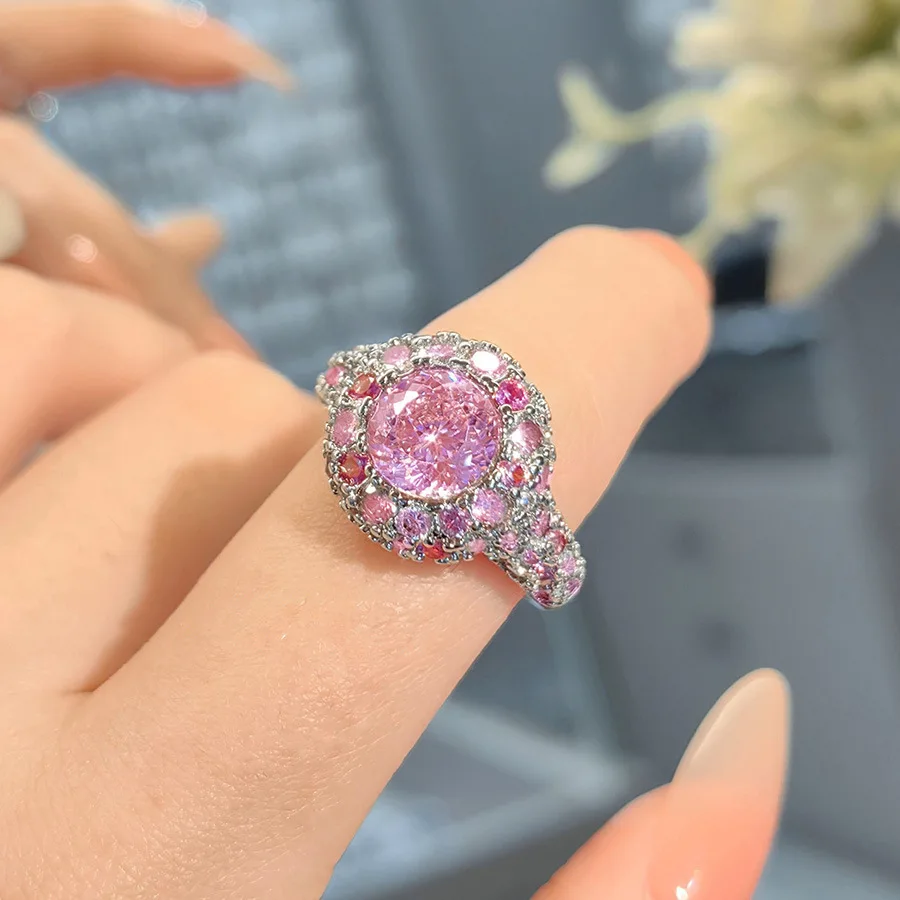 

Old Money Style Sparkling Starry Night Women's Ring – Vintage Rose Gradient Pink Diamond Nest Cut,Full Diamond Luxury Party Gift