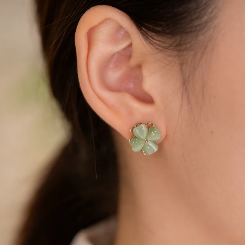 Fashion Rotating Green Clover Necklace Earring Set for Women, 925 Silver Plated Trendy Jade Flower Pendant Jewelry Gift