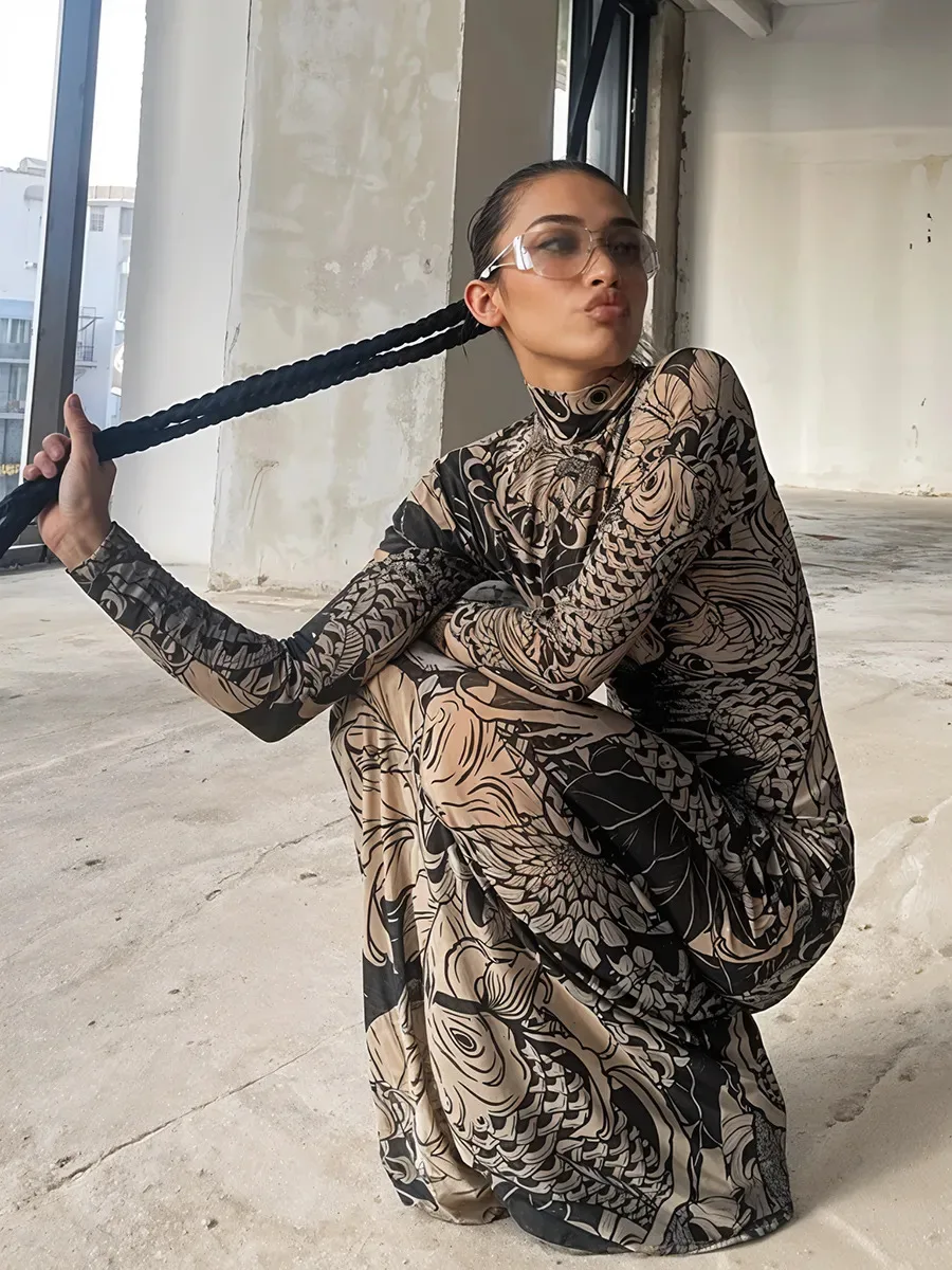 ReddaChic Y2k Letnia Sukienka z Siateczki Sexy Prześwitująca Dekolt typu Mock Długi Rękaw Cała w Nadruki Maxi Sukienka Bodycon Wieczorowa Suknia Damska