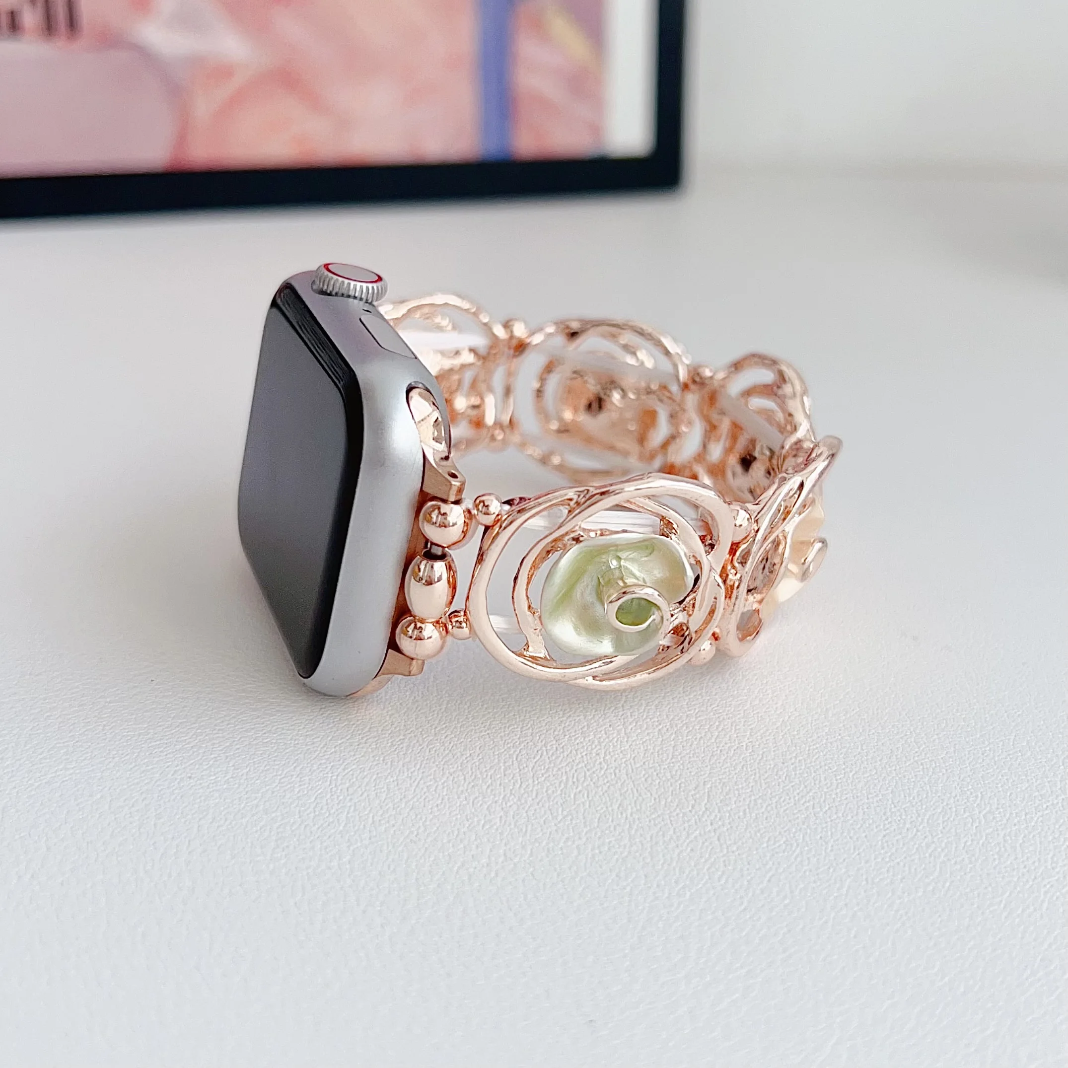 Metal Strap for Apple Watch Band Sweet Hollow Rose colorful Bracelet Iwatch9876SE Women40 41 44 45 49mm Creative Elastic Wrist